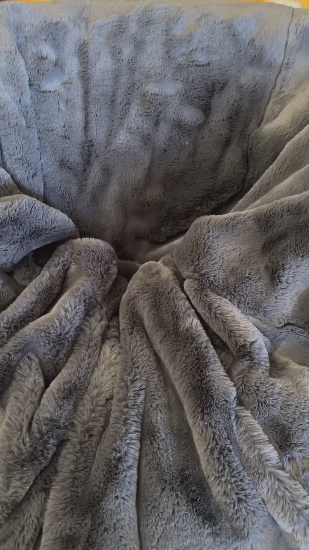 MODEL COLLECTION POUF – ÉVOI furniture